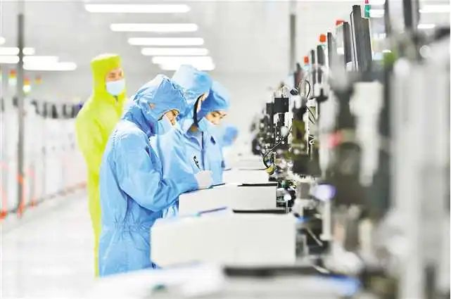 沙坪壩區(qū)打出助企解困“組合拳”，全力推動建筑業(yè)與工程技術研究發(fā)展